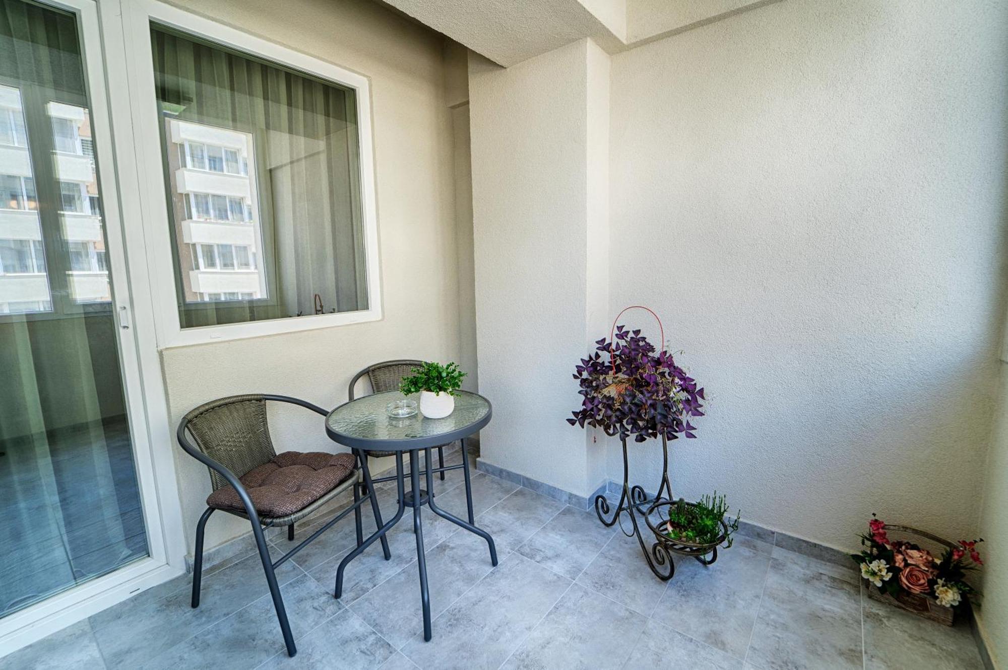 Apartament Bacovia Bacău Екстериор снимка